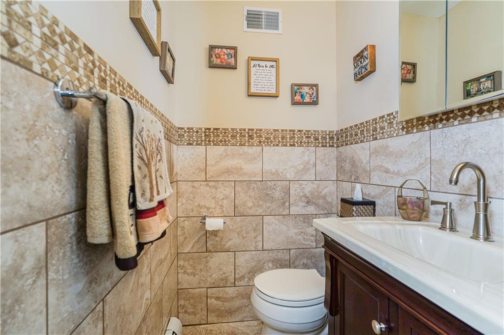 762 Seaview Avenue, Staten  Island, New York, 10305 image 29