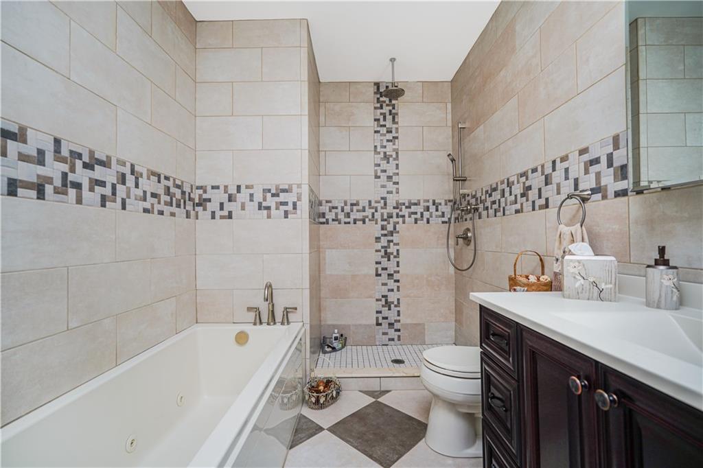 762 Seaview Avenue, Staten  Island, New York, 10305 image 33