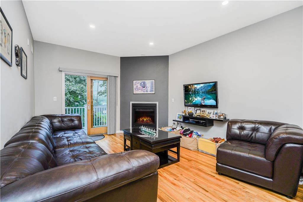 762 Seaview Avenue, Staten  Island, New York, 10305 image 35