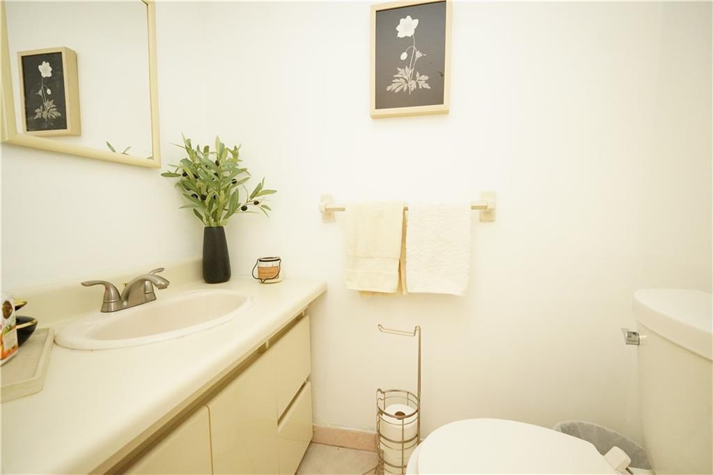 420 Stobe Avenue, Staten  Island, New York, 10306 image 18