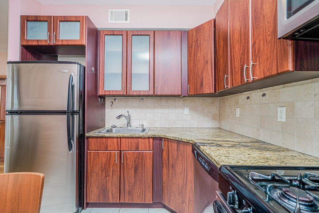 3034 Brighton 1St Street 5 Image 3