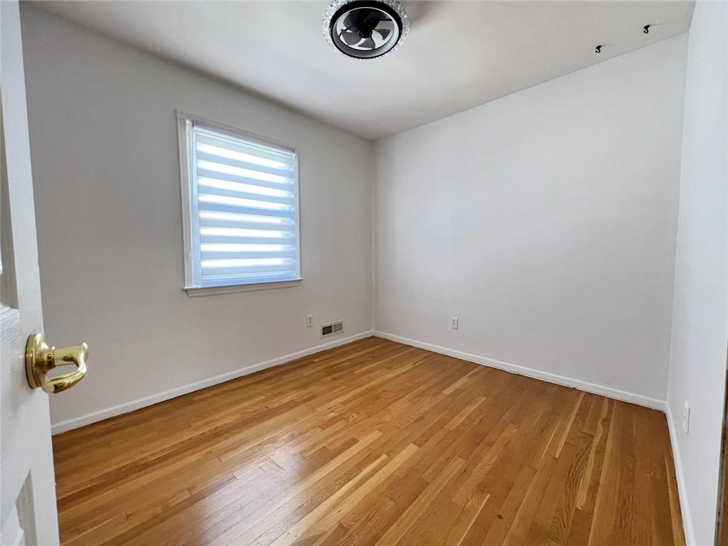 26 Roberts Drive, Staten  Island, New York, 10306 image 13