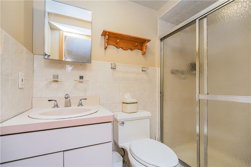 422 Harold Avenue, Staten  Island, New York, 10312 image 34