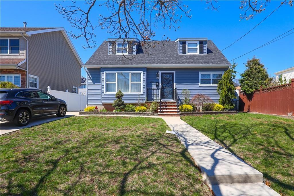 4325 Hylan Boulevard Image 1