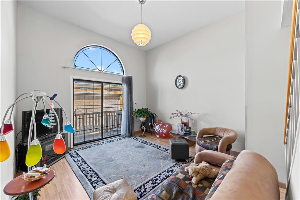 9 Maryland Lane, Staten  Island, New York, 10305 image 14
