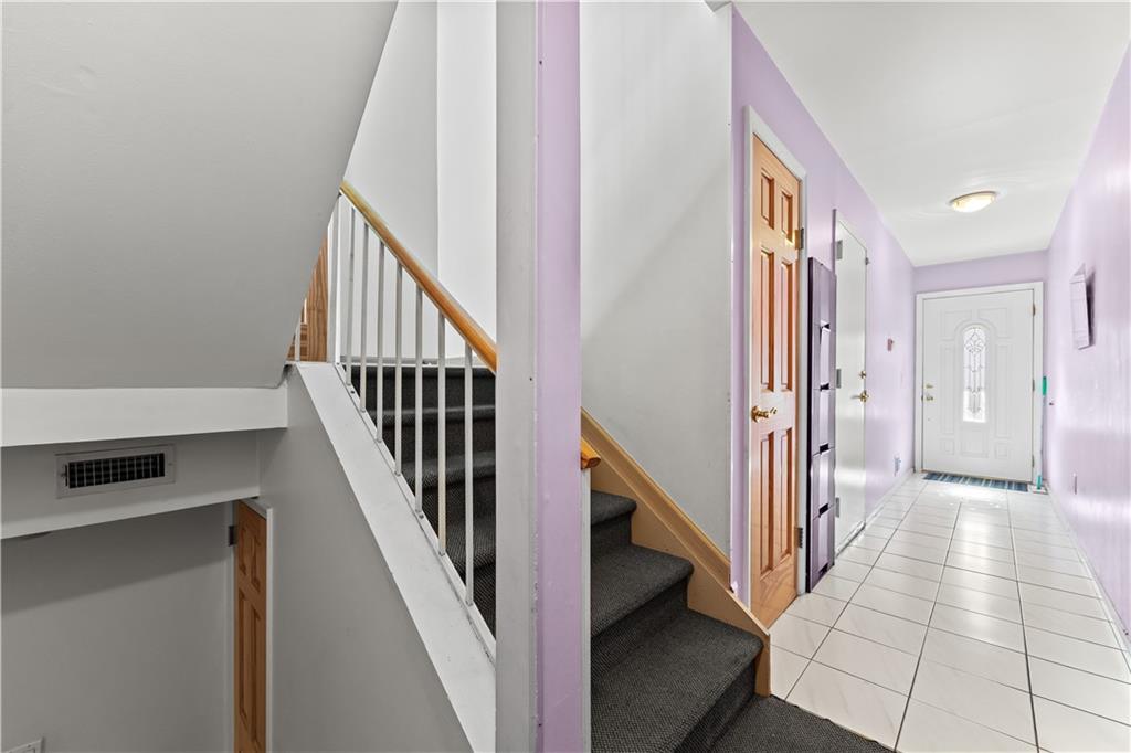9 Maryland Lane, Staten  Island, New York, 10305 image 16