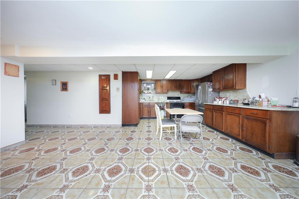 1566 76th Street, Brooklyn, New York, 11228 image 40
