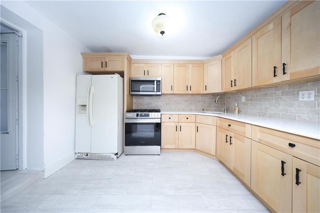 435 55th Street, Brooklyn, New York, 11220 image 21