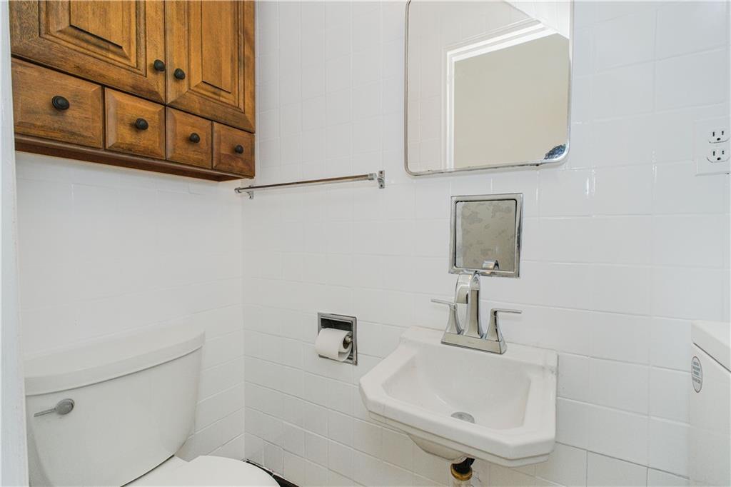 8884 17th Avenue, Brooklyn, New York, 11214 image 17