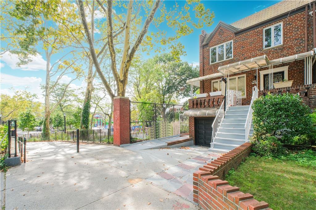 8884 17th Avenue Image 3