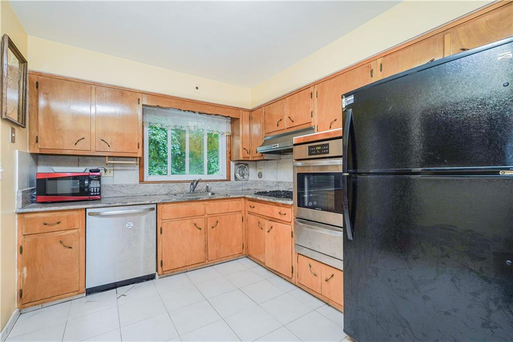 32 Hunton Street, Staten  Island, New York, 10304 image 31