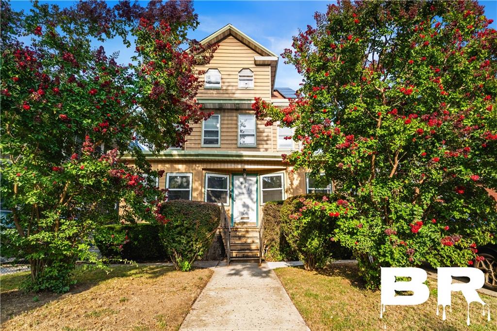681 Argyle Road Image 1