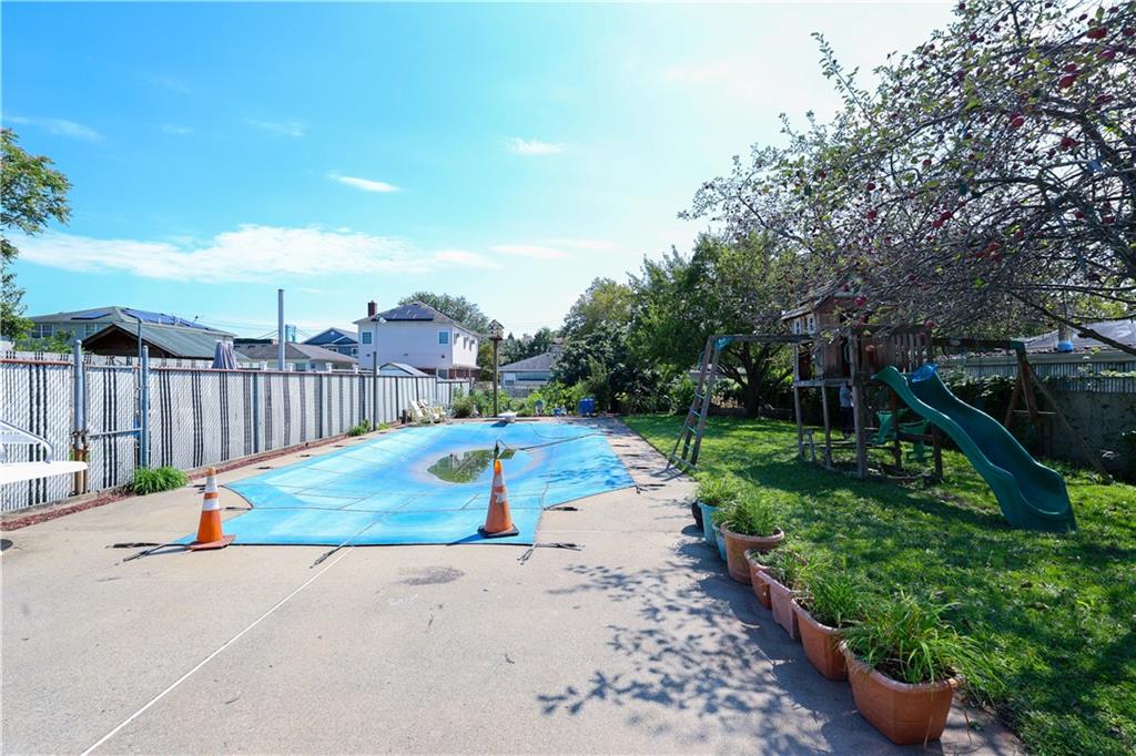 212 Saint Marys Avenue, Staten  Island, New York, 10305 image 37