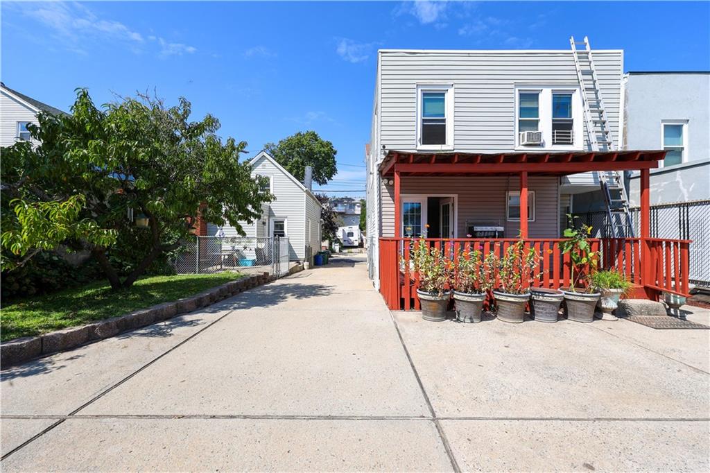 212 Saint Marys Avenue, Staten  Island, New York, 10305 image 40