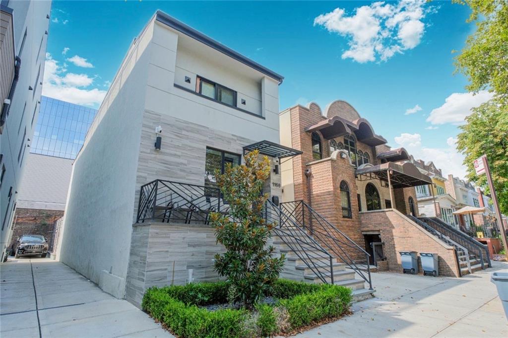 1168 East 12th Street Image 1