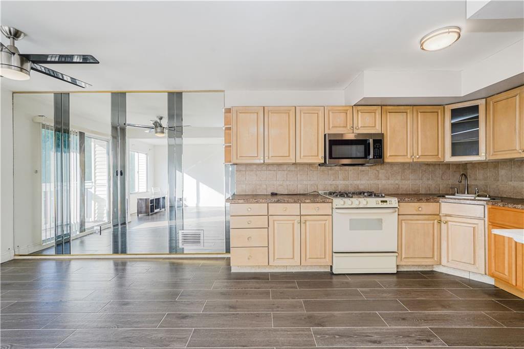 14 Alexsandra Court, Staten  Island, New York, 10312 image 10