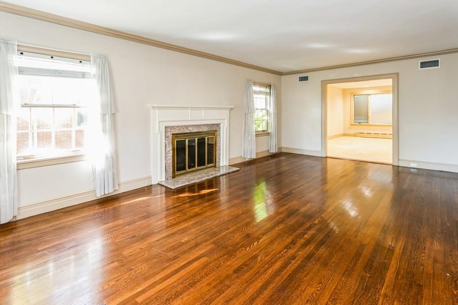 8038 Harbor View Terrace, Brooklyn, New York, 11209 image 6
