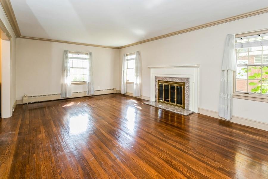 8038 Harbor View Terrace, Brooklyn, New York, 11209 image 7