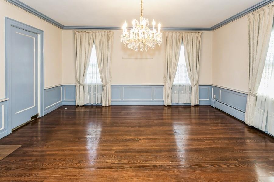 8038 Harbor View Terrace, Brooklyn, New York, 11209 image 10