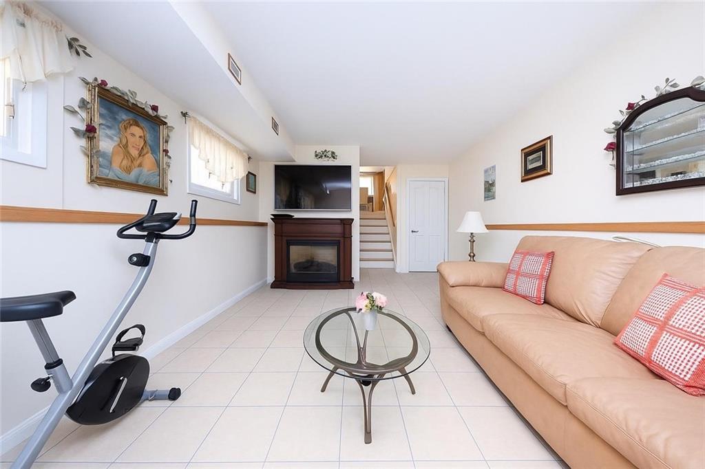 22 Hewitt Avenue, Staten  Island, New York, 10301 image 18