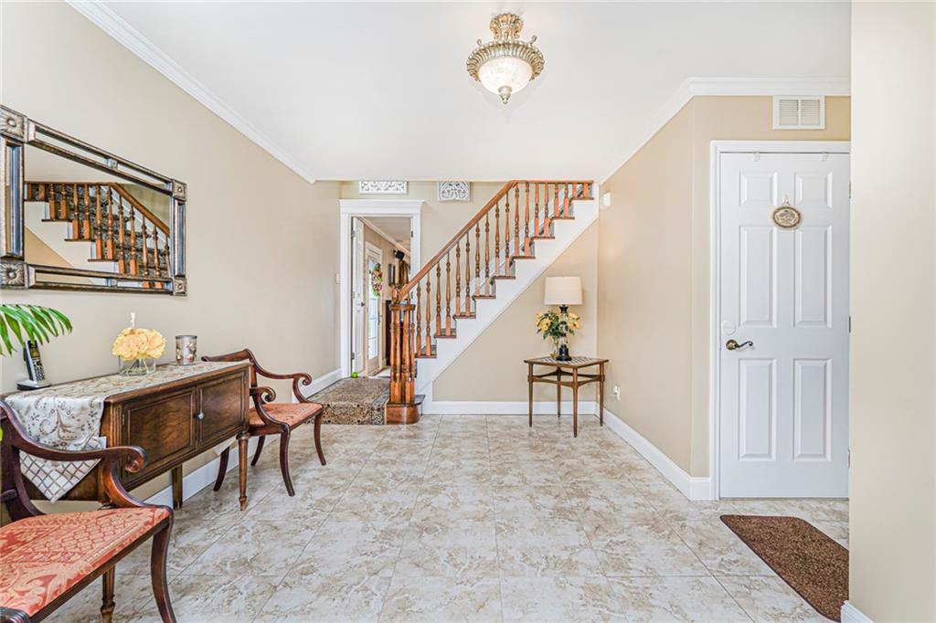 260 Thomas Street, Staten  Island, New York, 10306 image 11