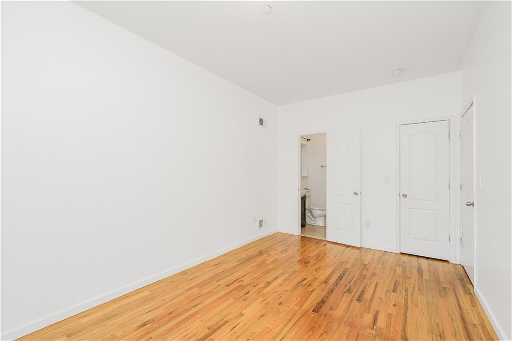 29 Stanley Avenue, Staten  Island, New York, 10301 image 16