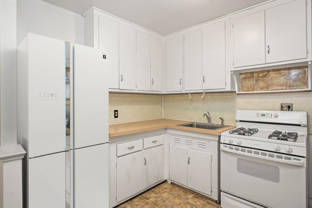 2320 East 26th Street, Brooklyn, New York, 11229 image 39
