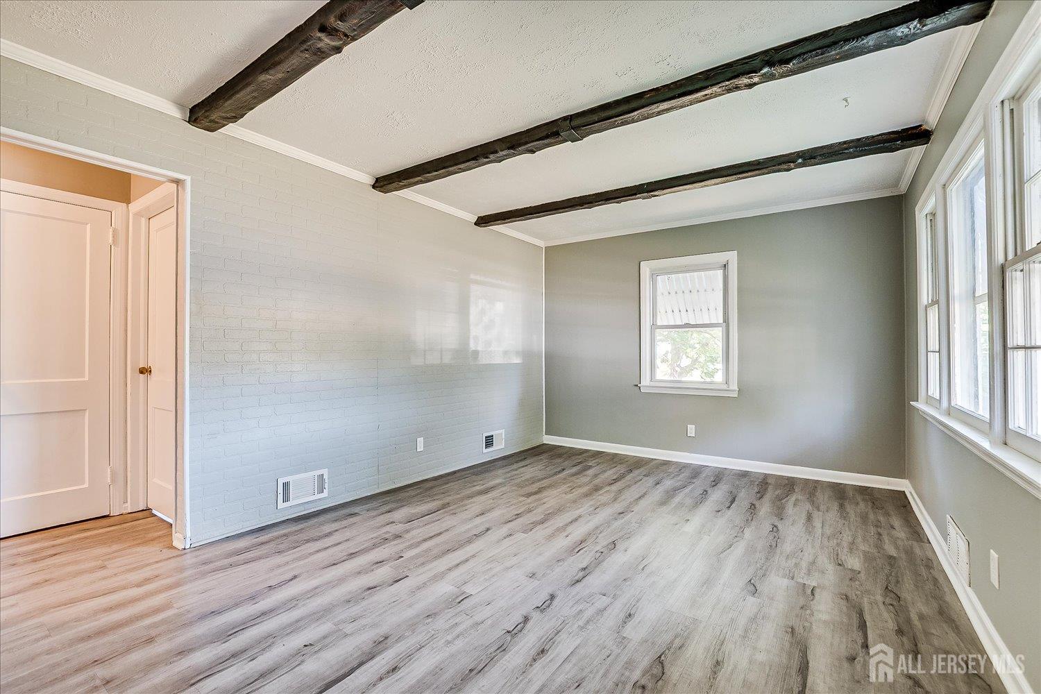 310 Howard Avenue, Middlesex, NJ, 08846 image 10