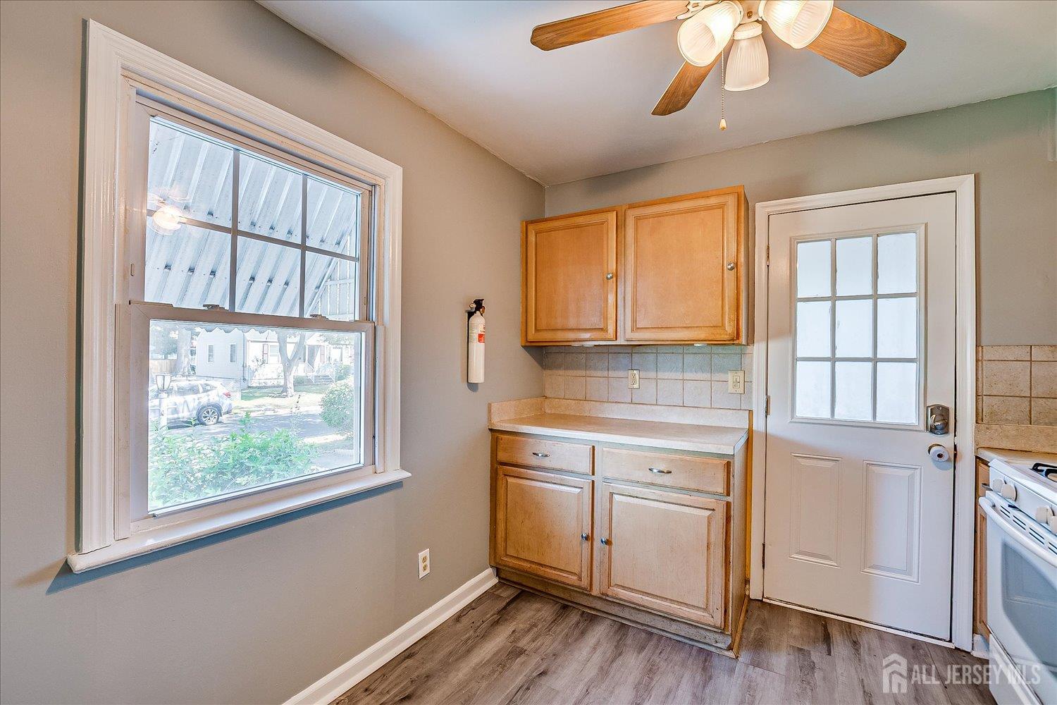 310 Howard Avenue, Middlesex, NJ, 08846 image 14