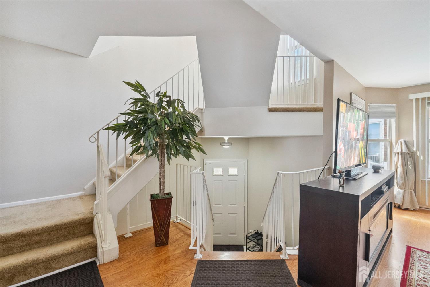 816 Harbortown Boulevard 816 Image 2