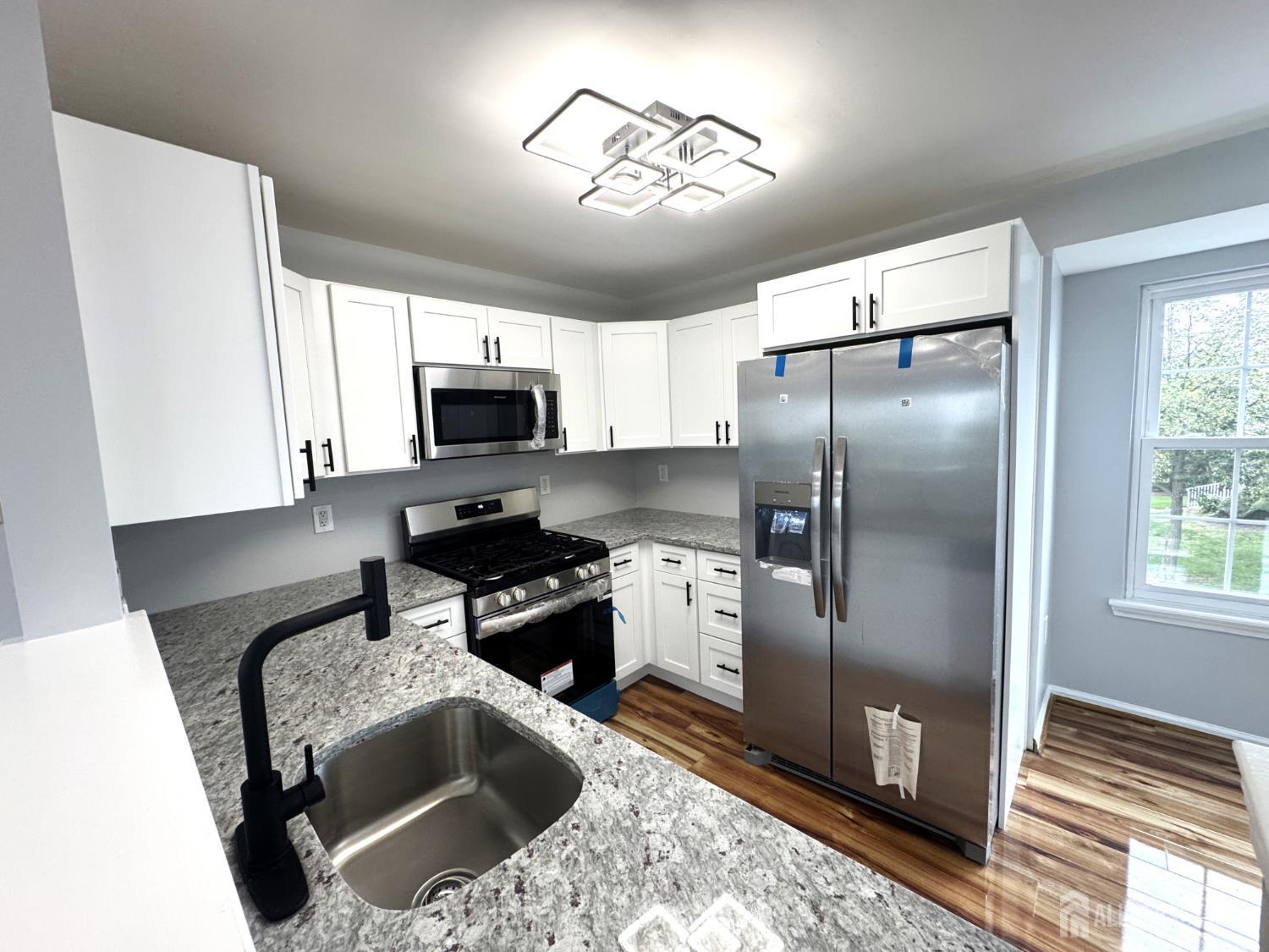 91 Giera Court, Sayreville, NJ, 08859 image 13