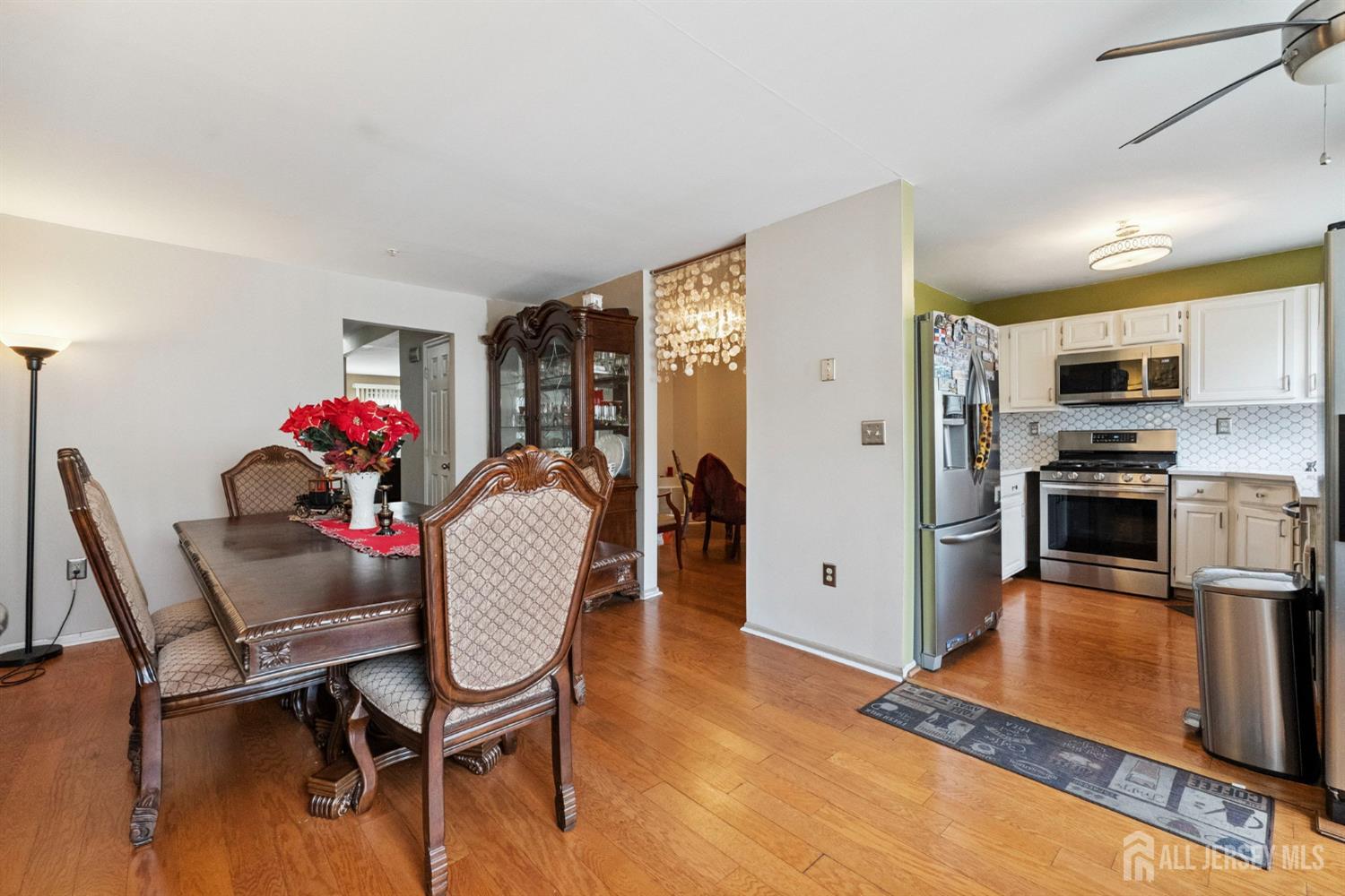 816 Harbortown Boulevard 816 Image 4