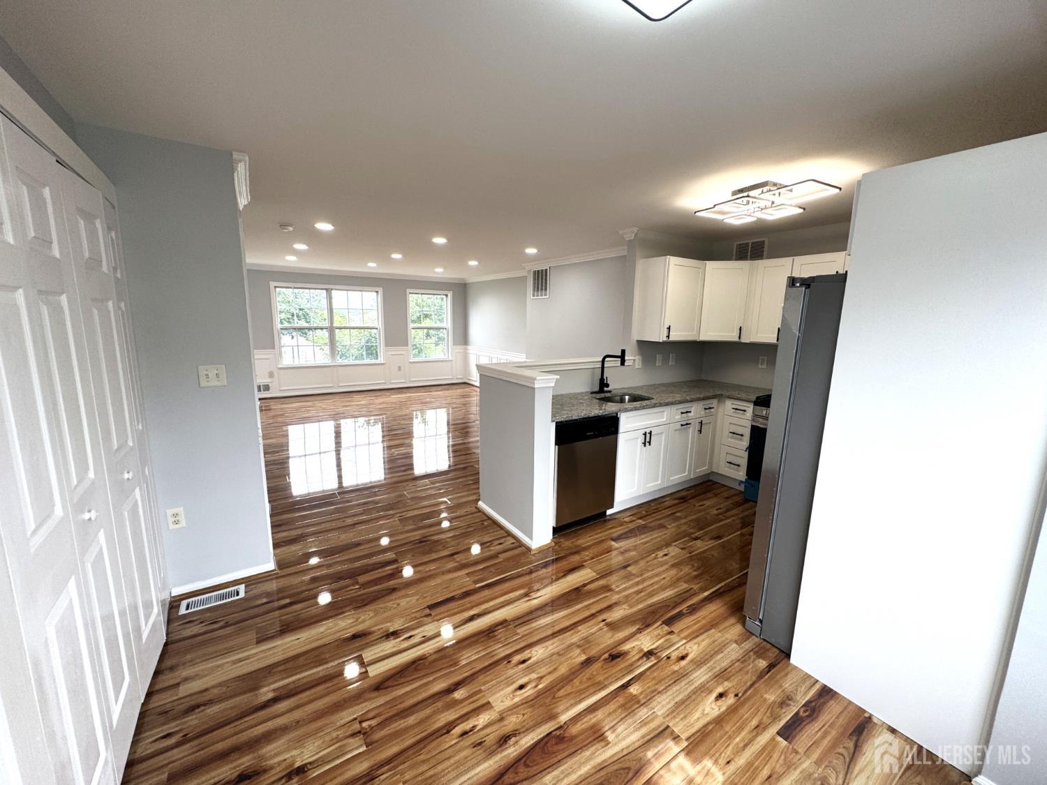 91 Giera Court, Sayreville, NJ, 08859 image 11