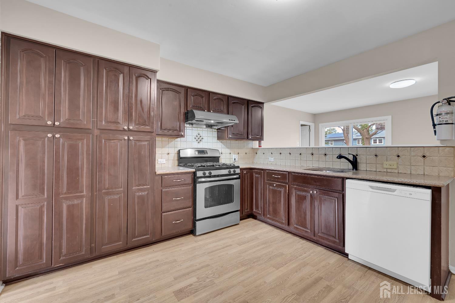 605 Oak Tree Avenue, South Plainfield, NJ, 07080 image 21