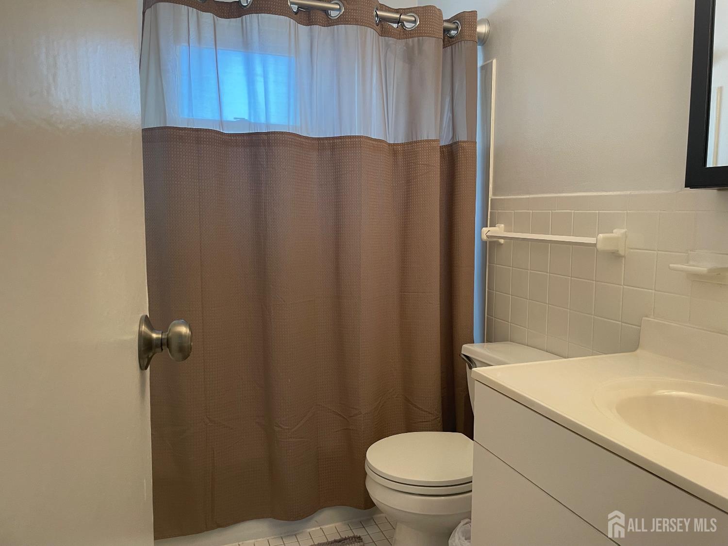182 Evergreen Road 3B, Edison, NJ, 08837 image 8
