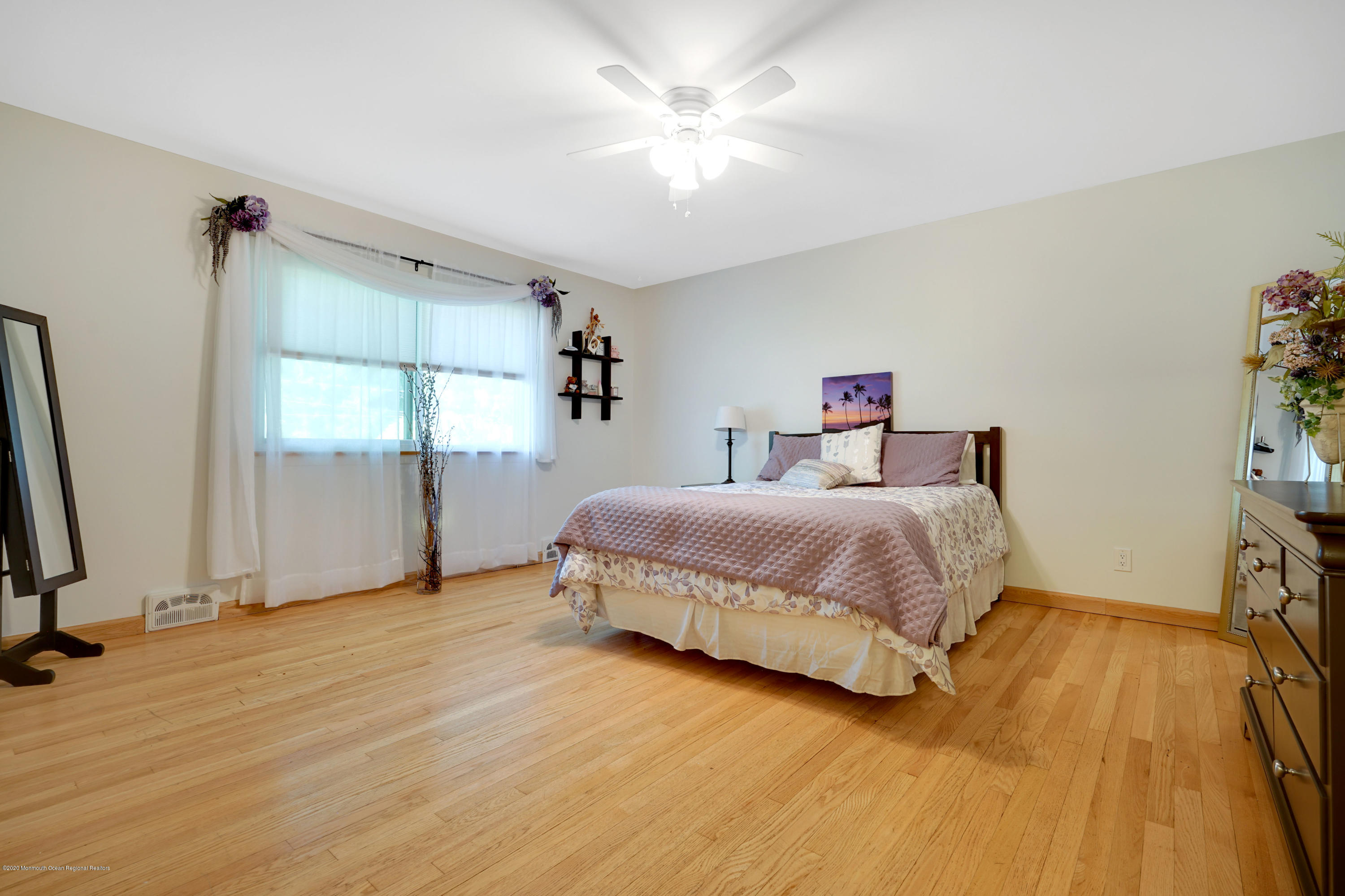 12 Crest Drive, Colts Neck, NJ, 07722 image 40
