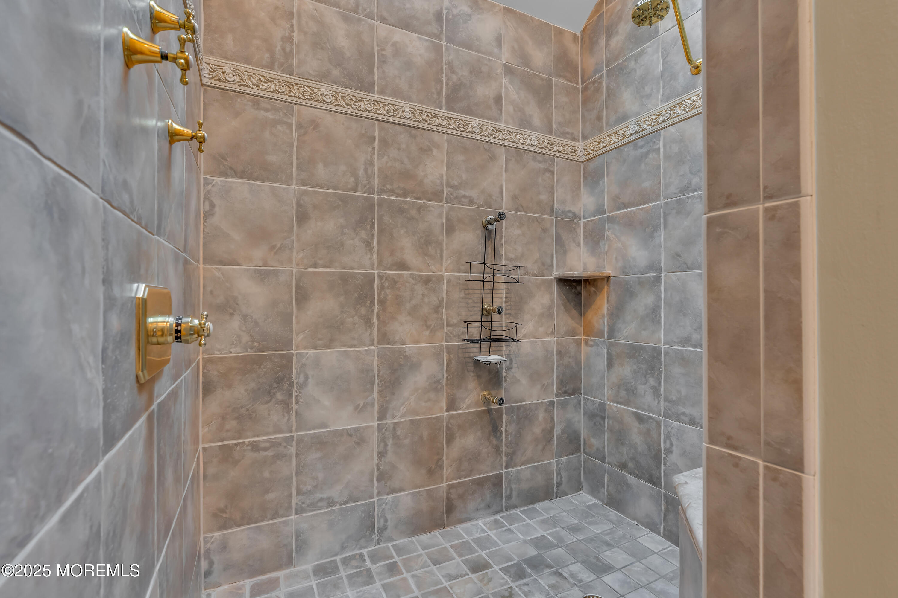 31 Rosalie Avenue, Lincroft, NJ, 07738 image 32