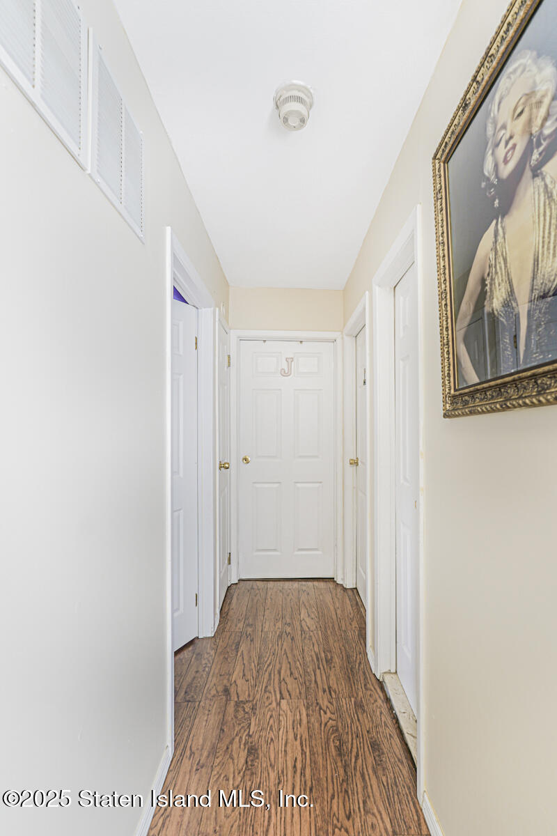 81 Selvin Loop A, Staten Island, NY, 10303 image 19