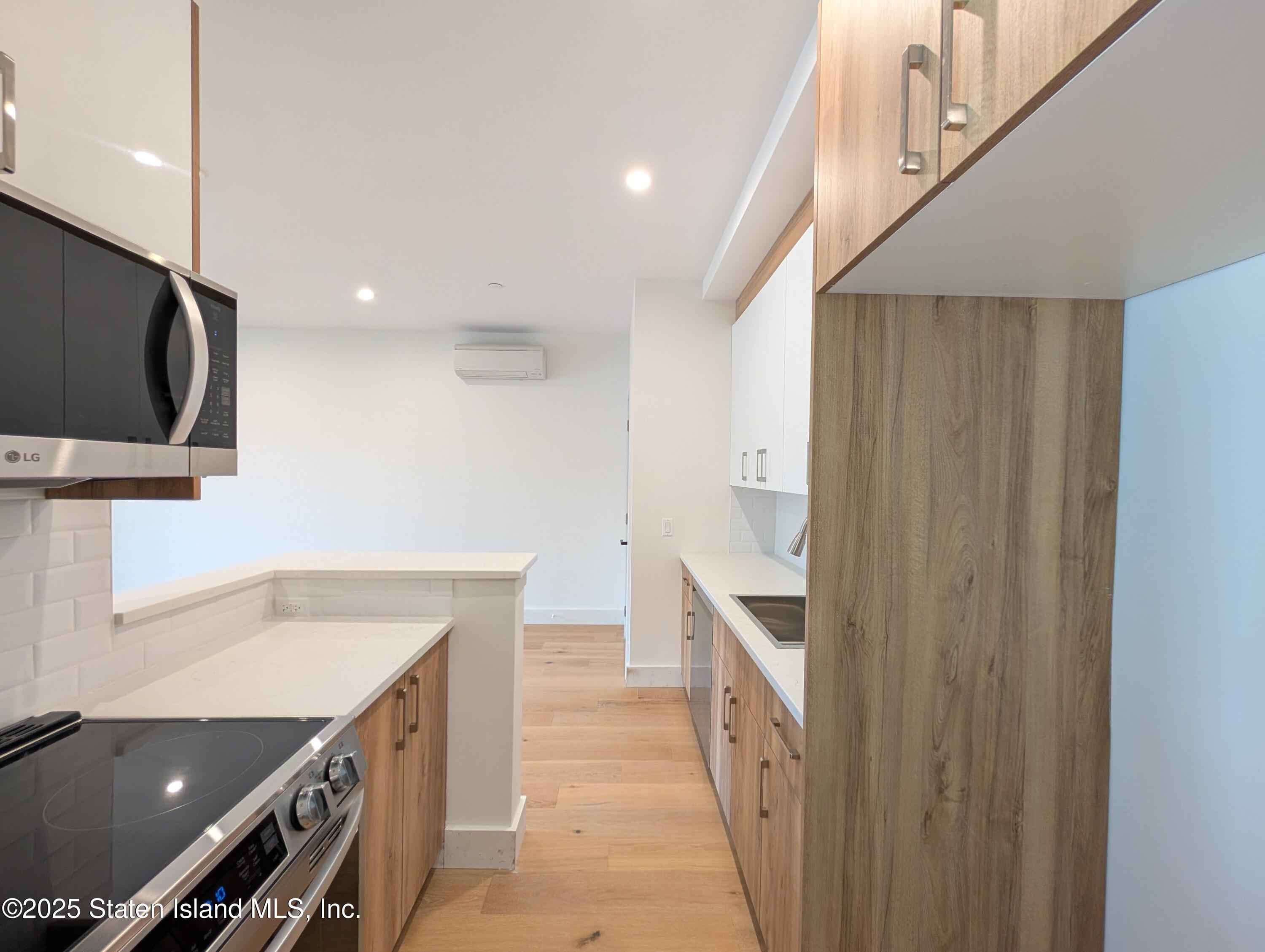 3865 Amboy Road 4d, Staten Island, NY, 10308 image 13