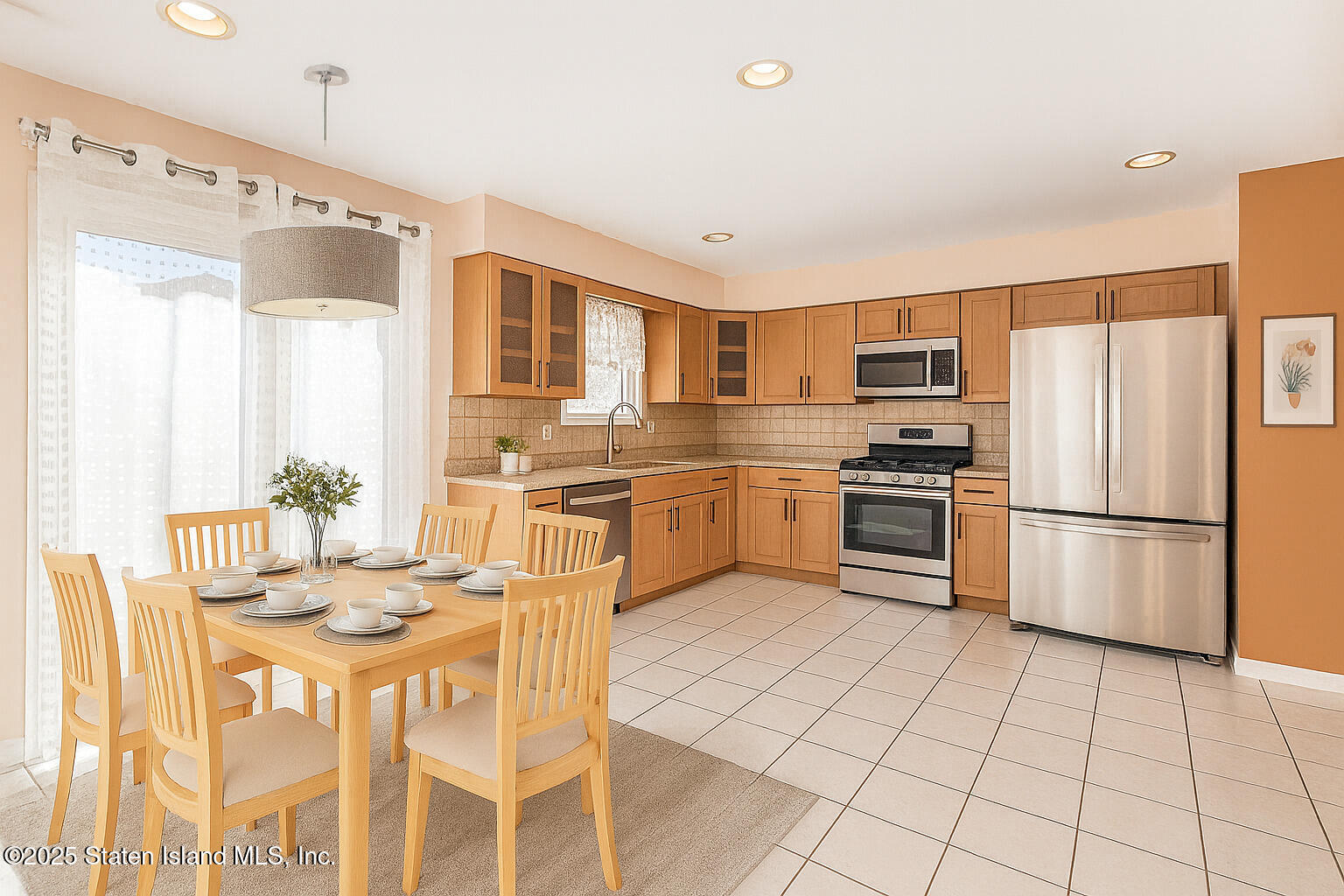 538 Leverett Avenue Image 5