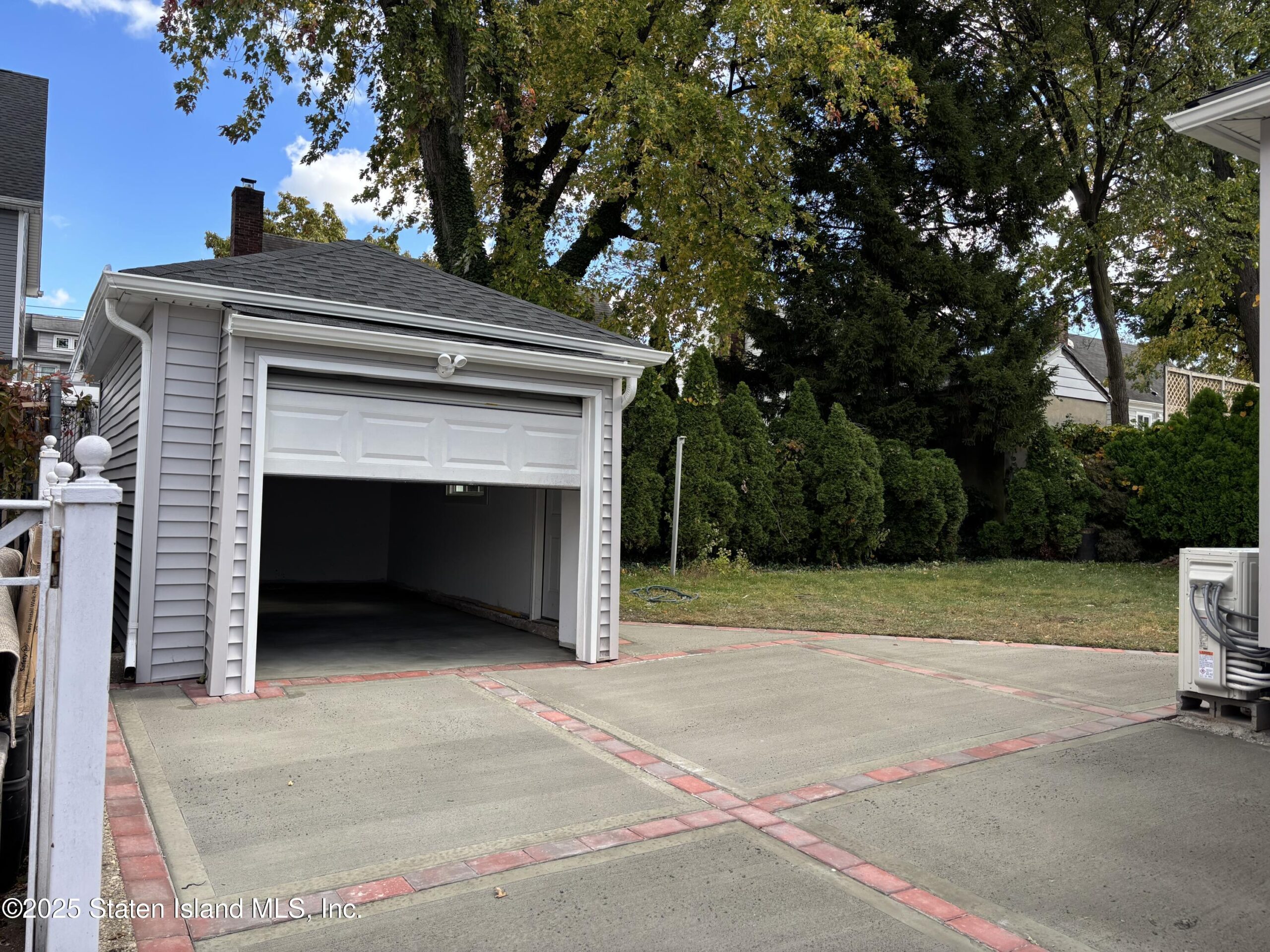 677 Bement Avenue, Staten Island, NY, 10310 image 34
