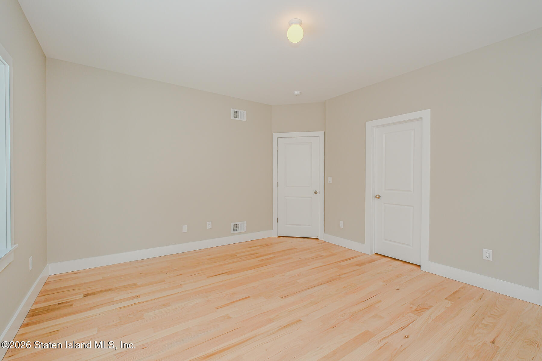 172 N Railroad Street, Staten Island, NY, 10312 image 18