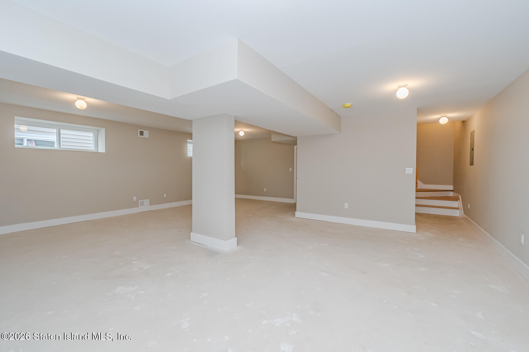 172 N Railroad Street, Staten Island, NY, 10312 image 26