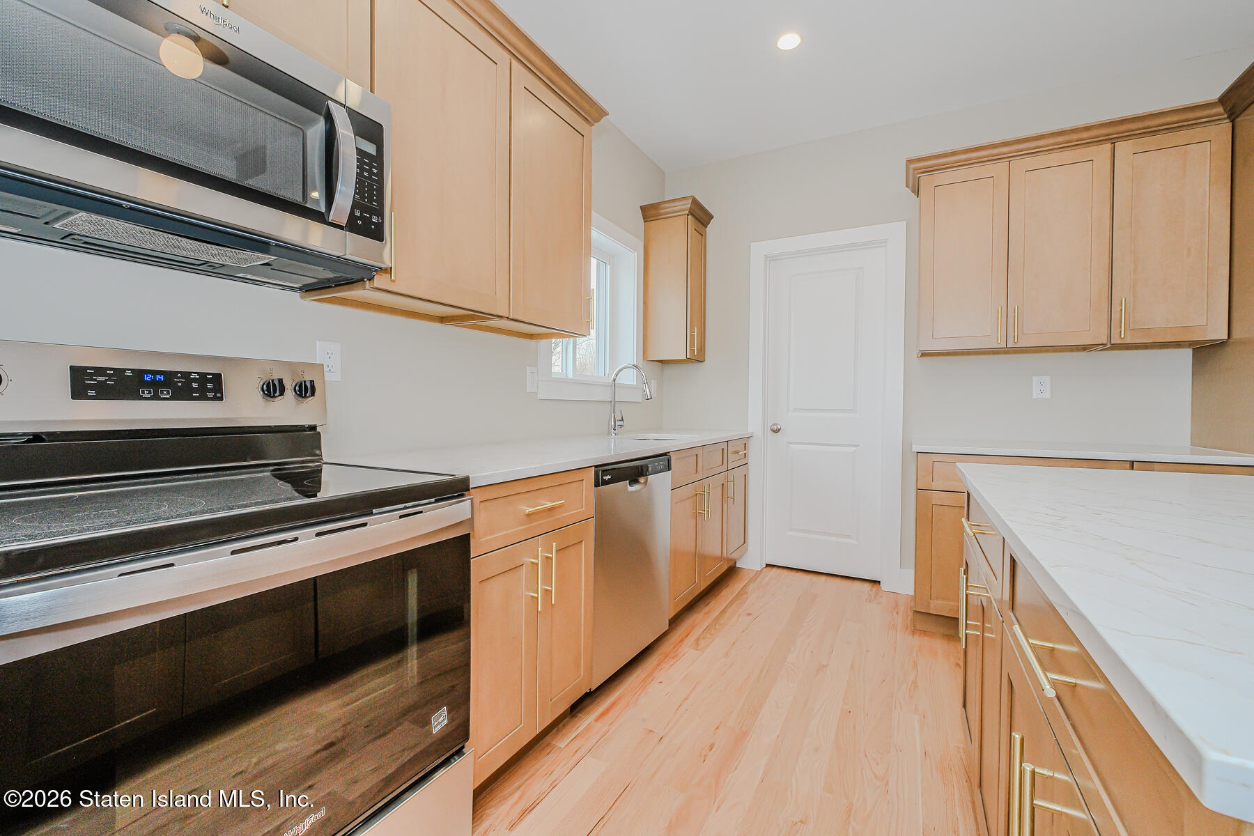 172 N Railroad Street, Staten Island, NY, 10312 image 42