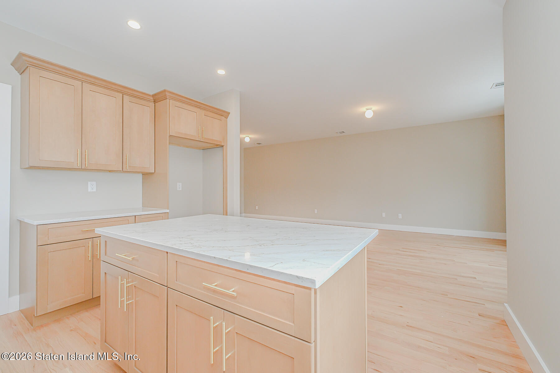 172 N Railroad Street, Staten Island, NY, 10312 image 44