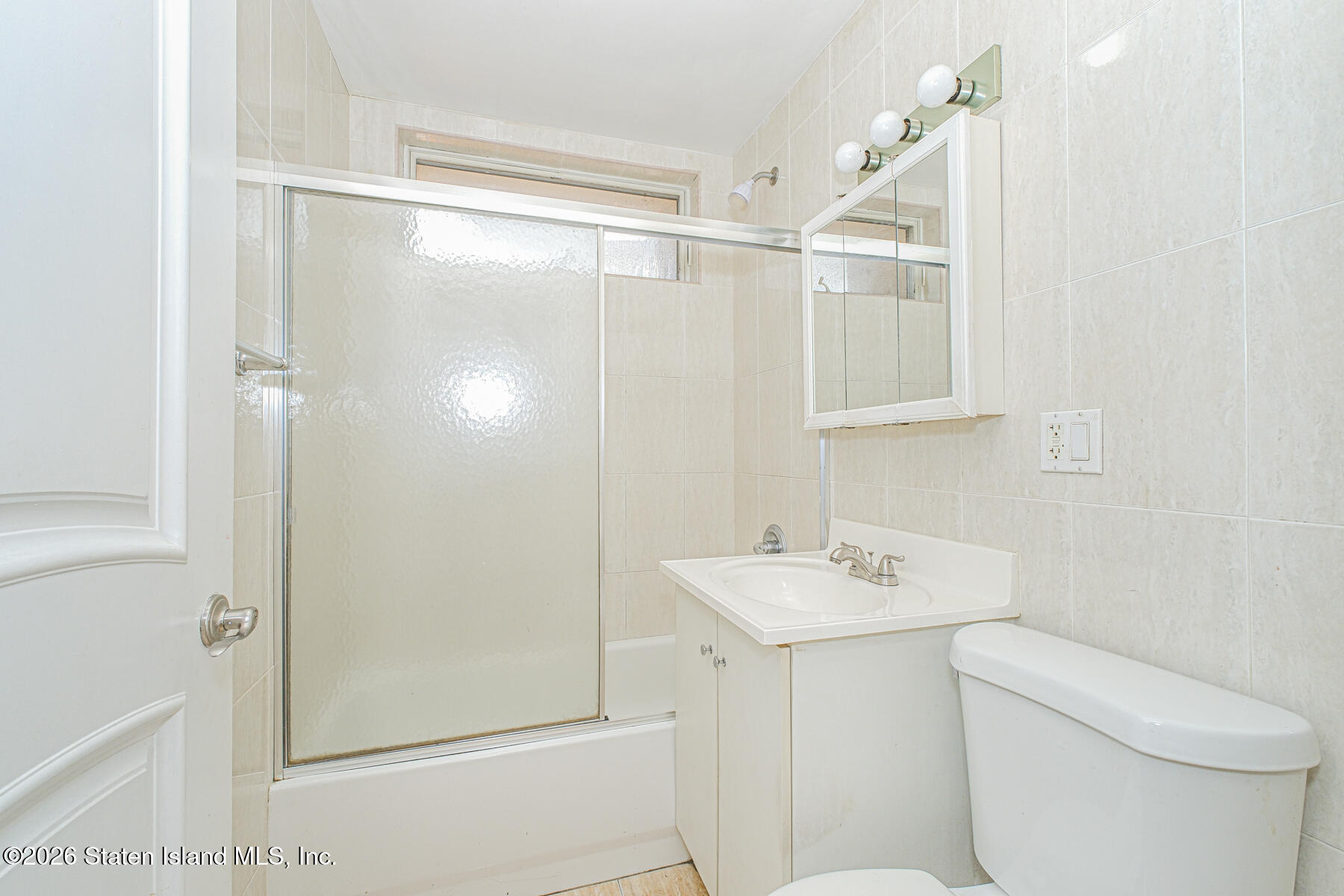 177 Bay 49 Street 2 Image 1