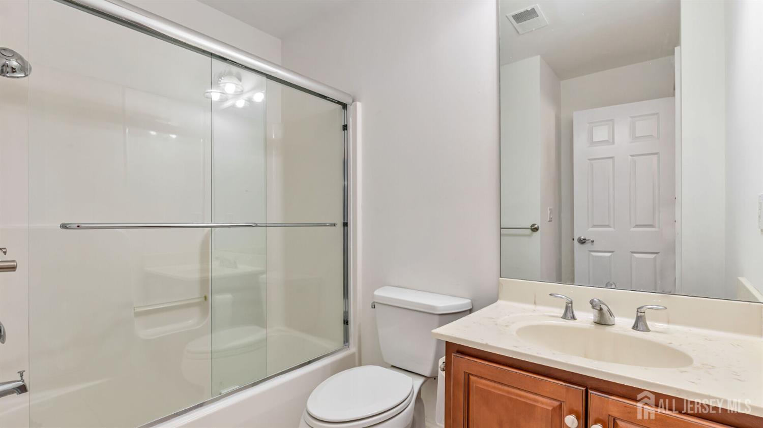 112 N Broadway C, South Amboy, NJ, 08879 image 23