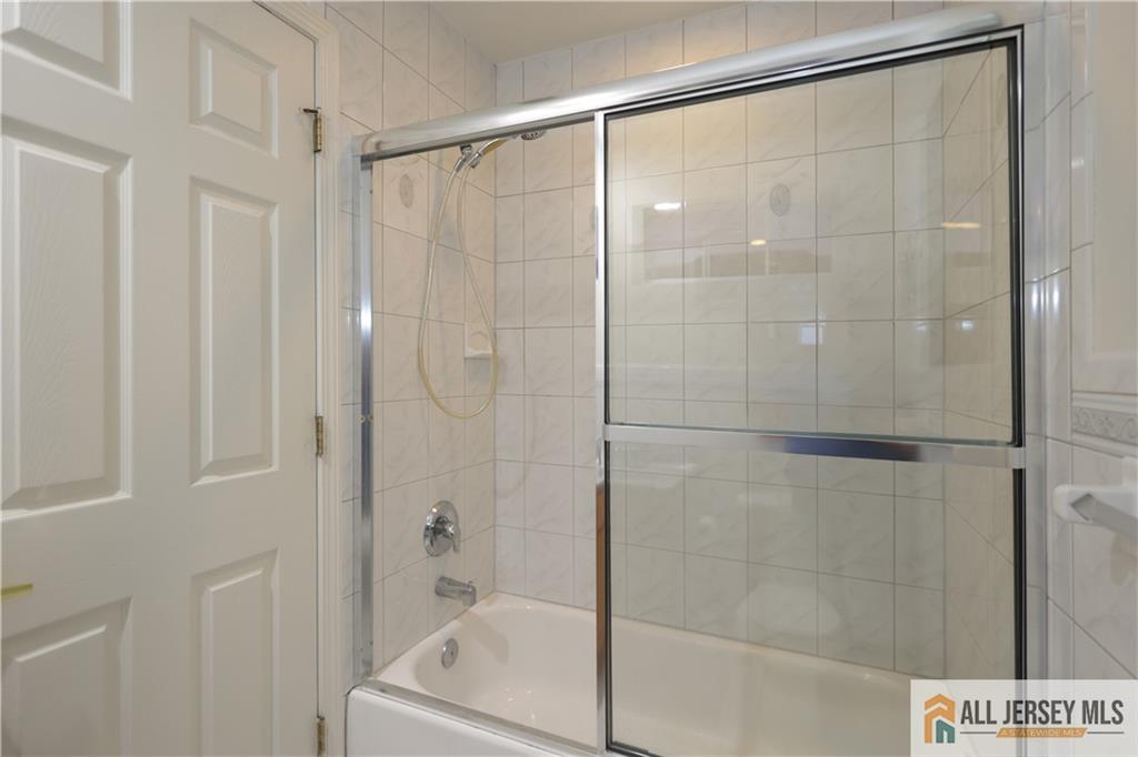 125 Adamecs Way 26, South Amboy, NJ, 08879 image 39