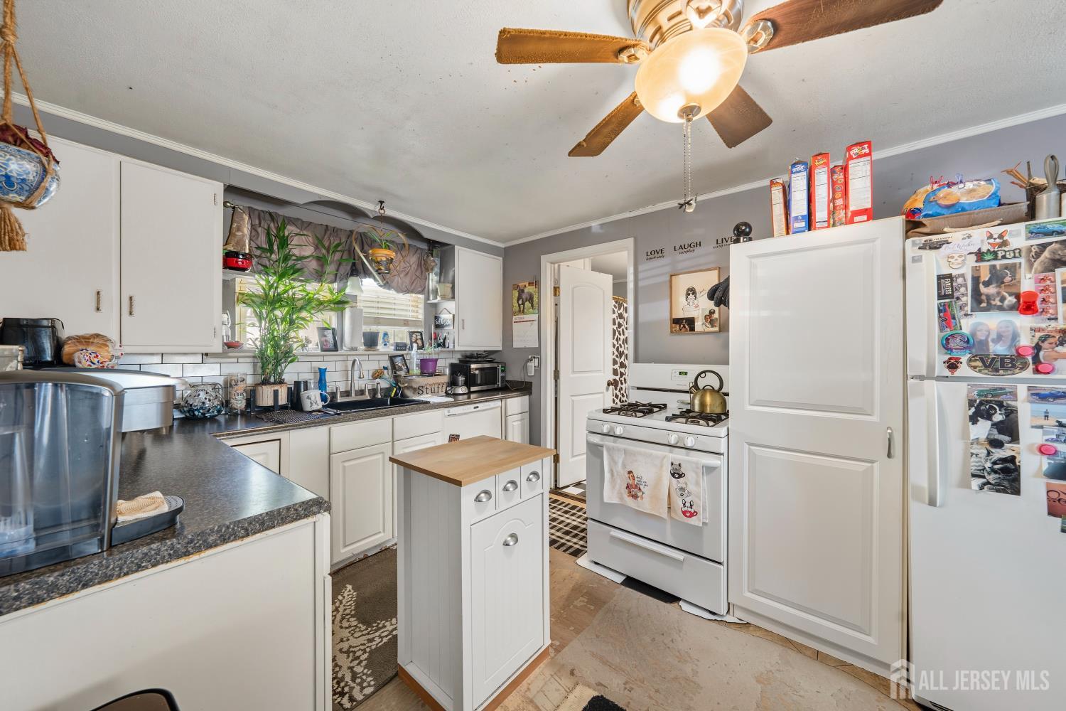 715 Park Avenue, Union Beach, NJ, 07735 image 11