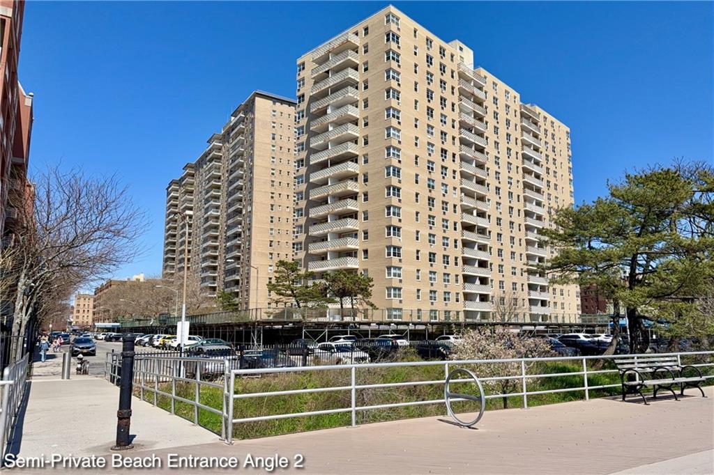35 Seacoast Terrace 16D, Brooklyn, New York, 11235 image 23